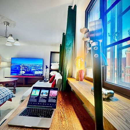 Old Town Best View Wifi 300 Mb/S Huge Screen Netflix Appletv Amazontv Warsaw Exterior photo